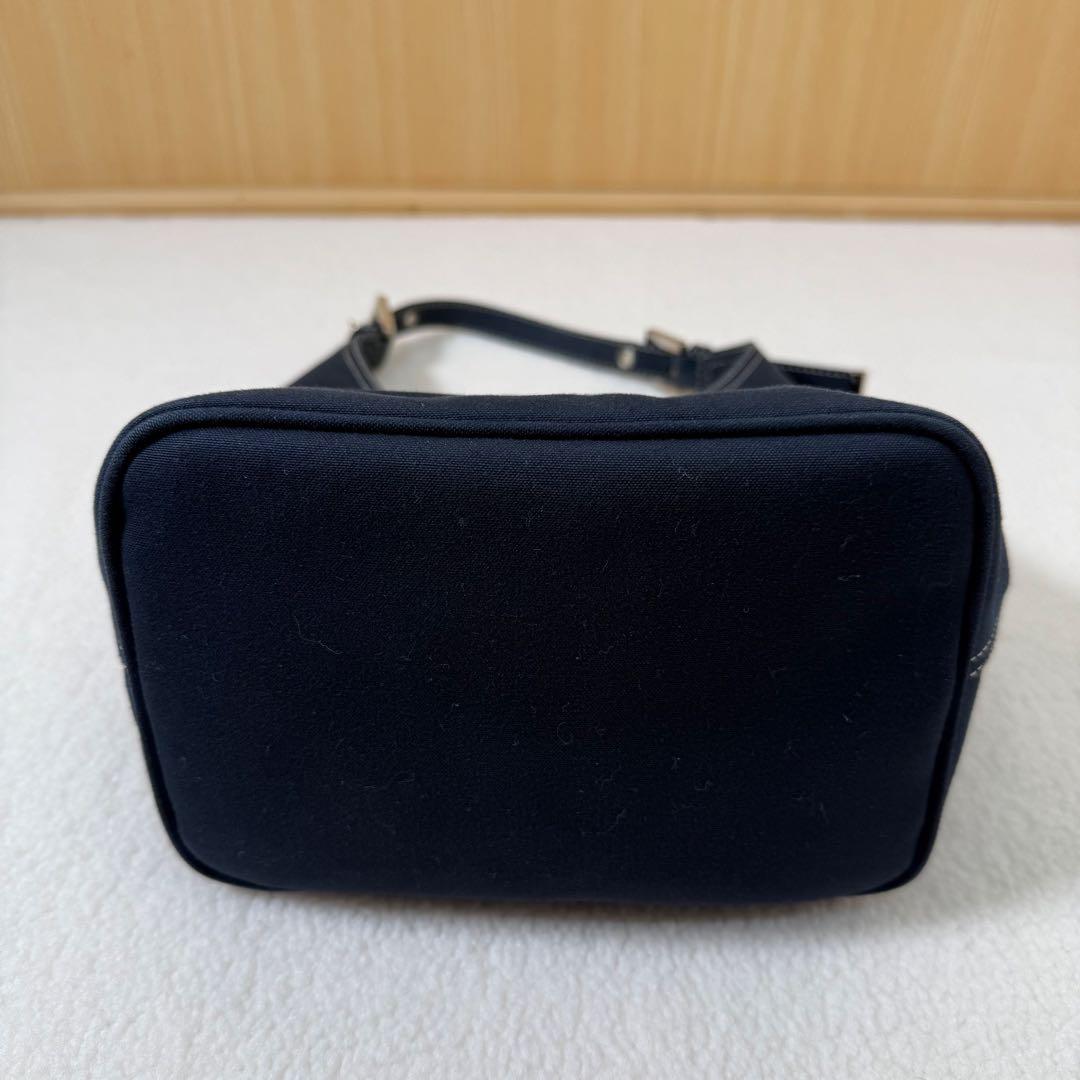 Fendi フェンディ デニム ハンドバッグ ネイビー マンマバケット