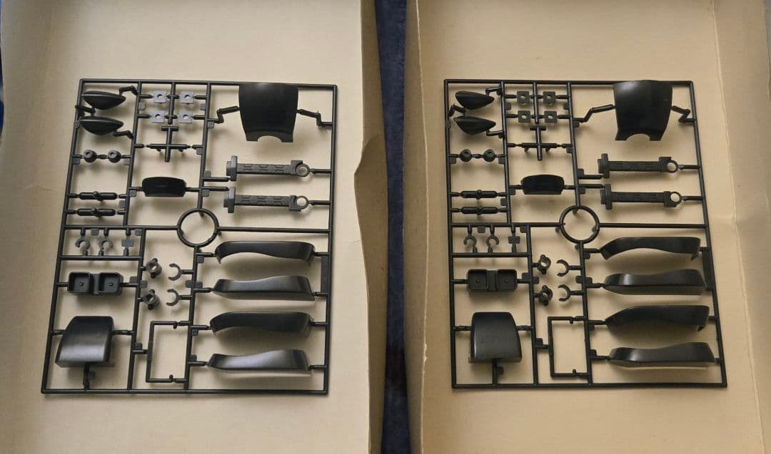 【未組立★ジャンク扱】1/100 ドム(2箱)&グフ(2箱) 旧キット4箱セット