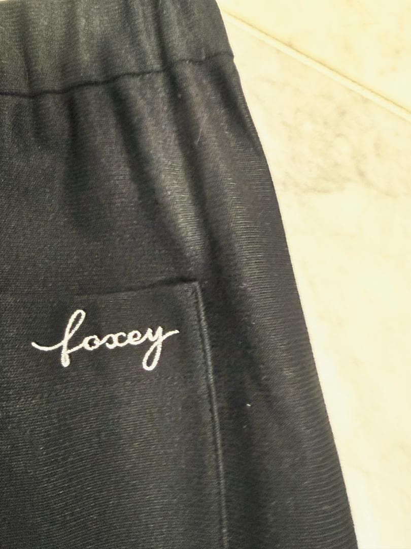 極美品★FOXEY/フォクシー アリーナキュロット ロゴ刺繍38 掲載商品