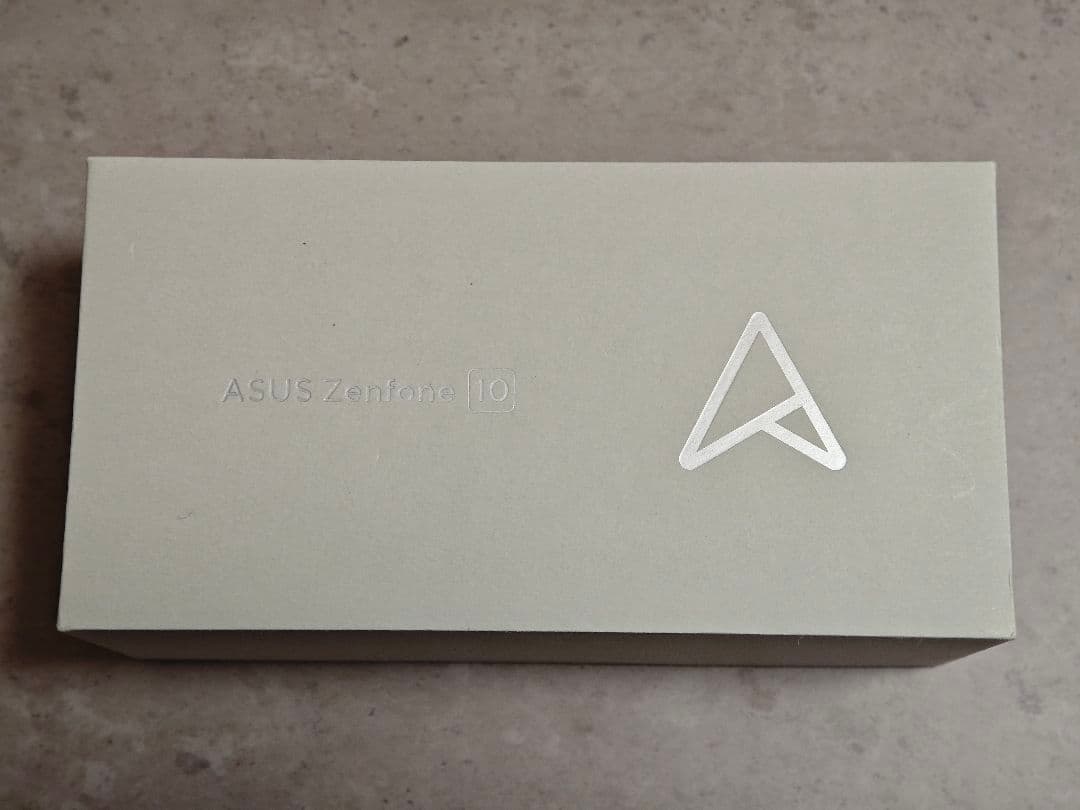 【国内版】ASUS Zenfone10 8GB/256GB【中古スマホ】