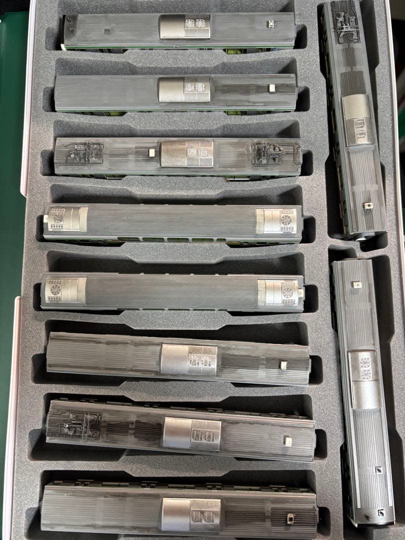 【小加工品】KATO E233系3000番台 E16編成 10-1267〜69