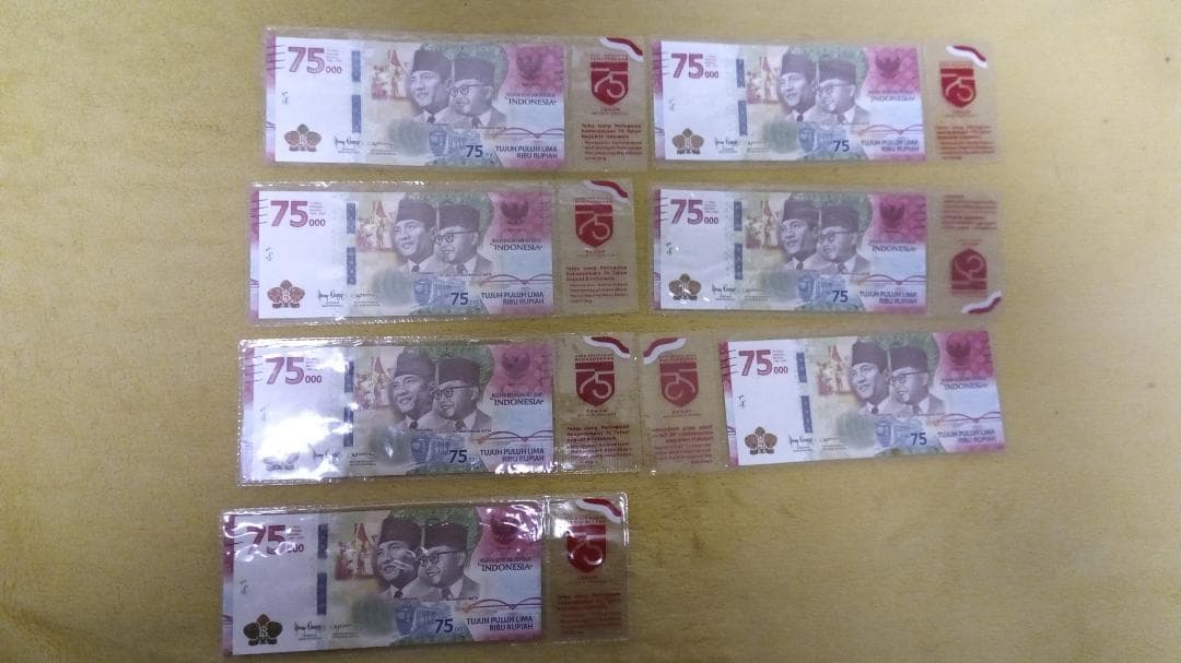 O*p様 インドネシア独立75周年記念紙幣ケース入り　7枚