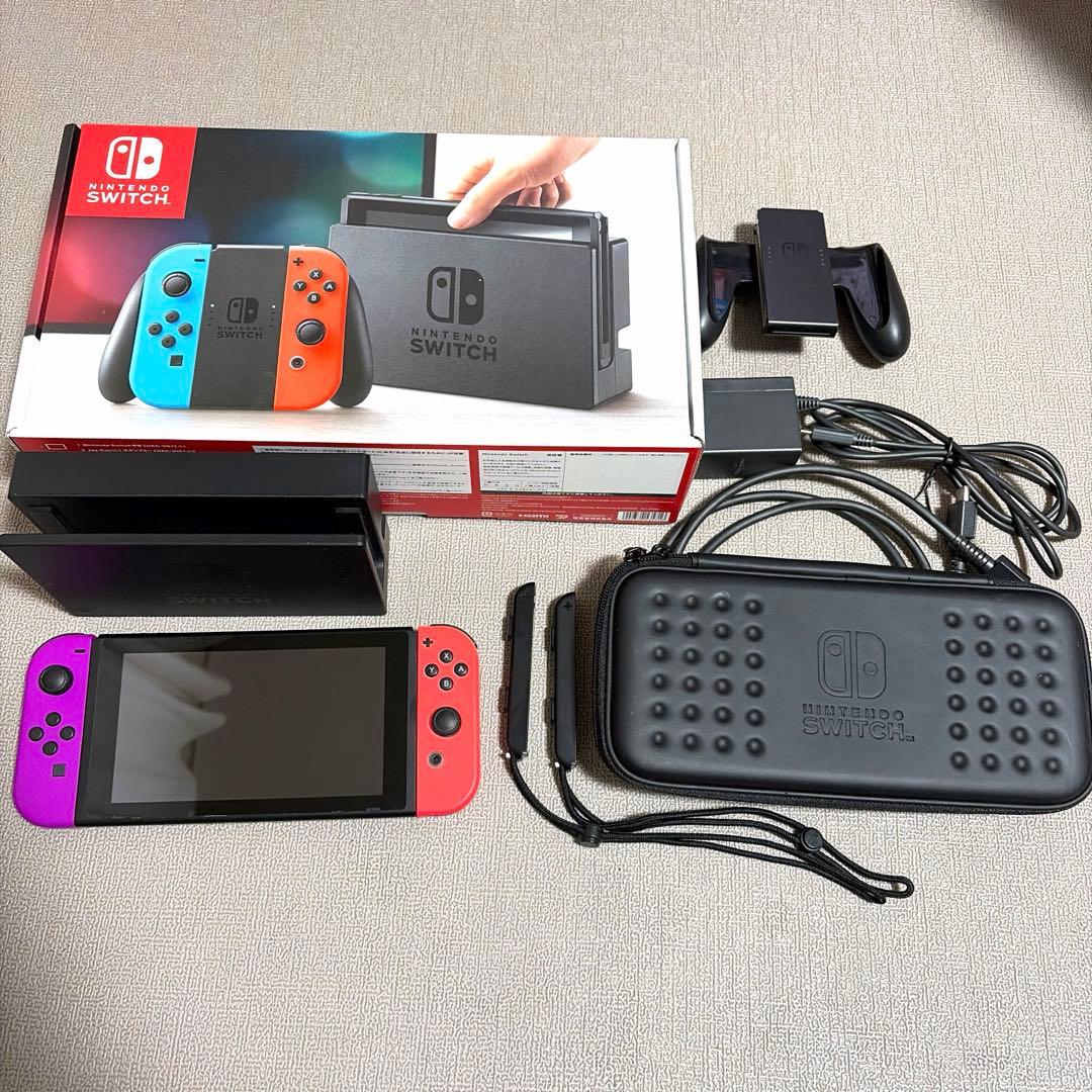 Nintendo Switch 本体　一式　+ キャリングケース