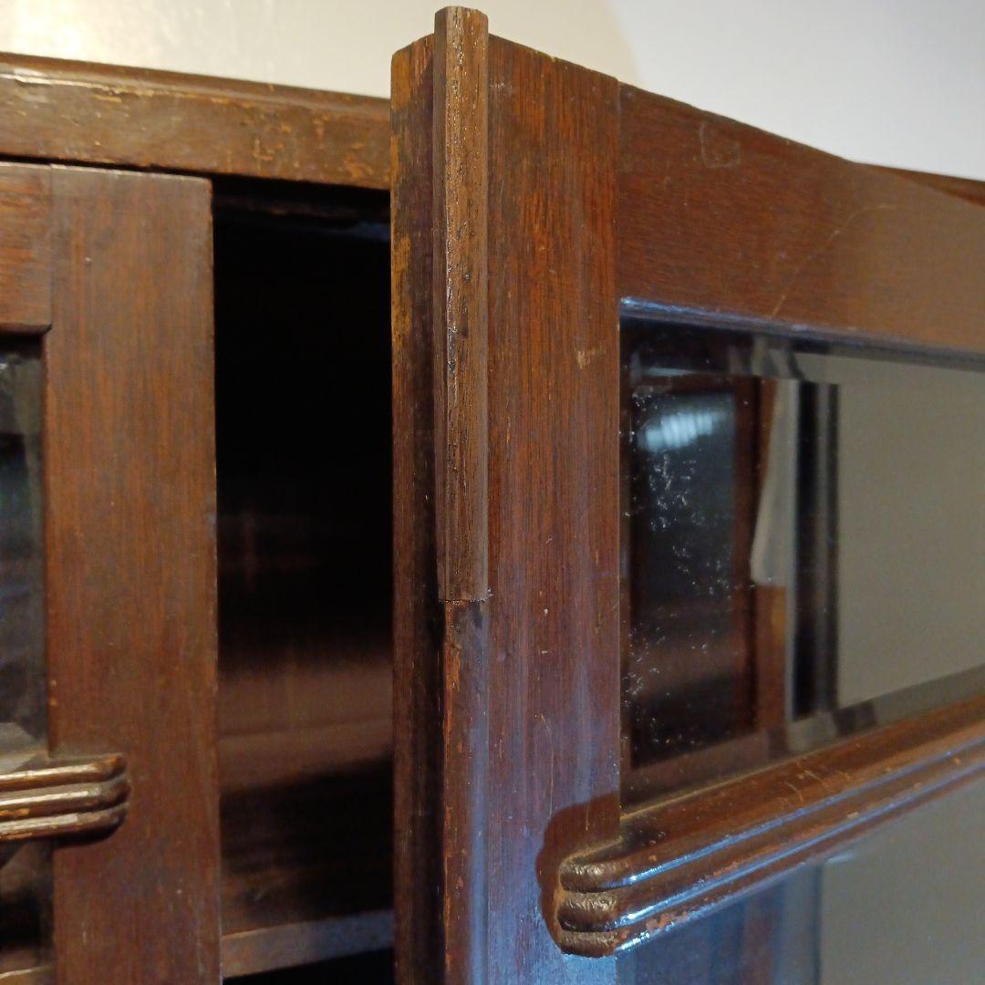 ガラス　キャビネット　本棚　箪笥　 サイドボード