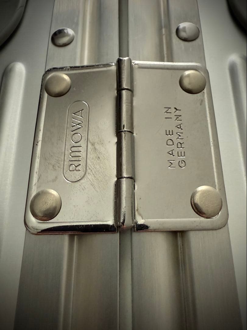 RIMOWA リモワ　TOPAS トパーズ　シルバー 82L E-tag