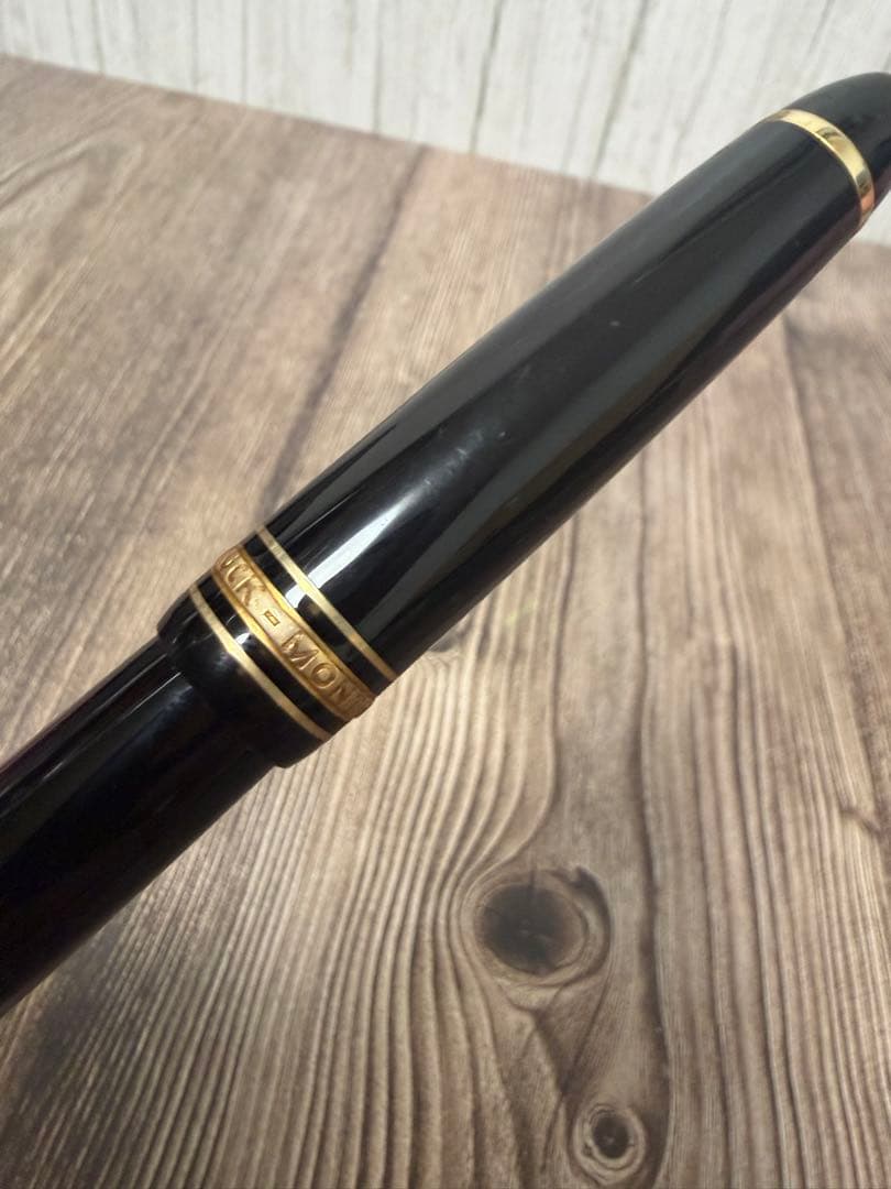 MONTBLANC ⭐️万年筆⭐️ブラック⭐️ マイスターシュテュック