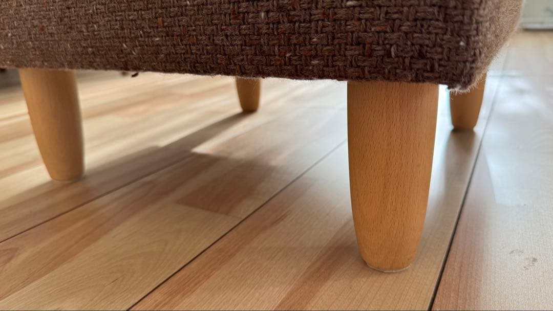 カリモク60 オットマン ウールナップブラウン