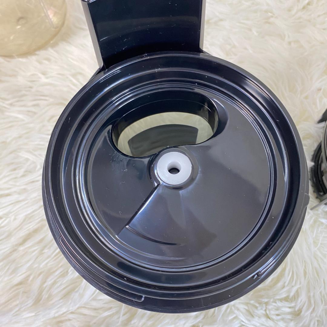 Hurom H2Y-UB17：高性能スロージューサー、シャドーブルー