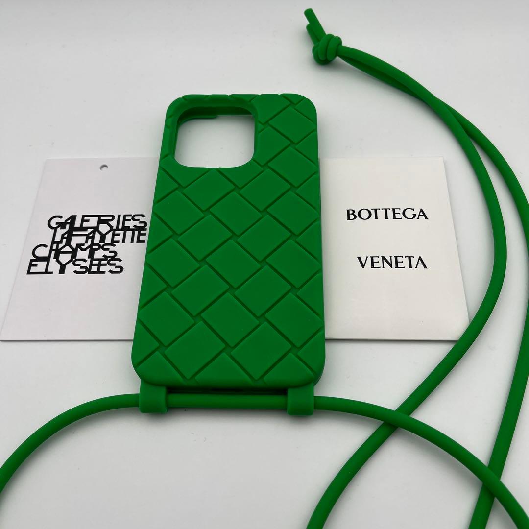 新品未使用 ボッテガ ヴェネタ スマホショルダー iPhoneケース 13Pro