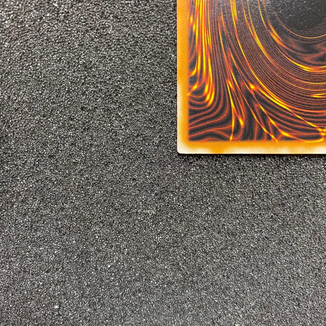 け*い様 【美品〜極美品】　遊戯王　ブラック・マジシャン　レリーフ