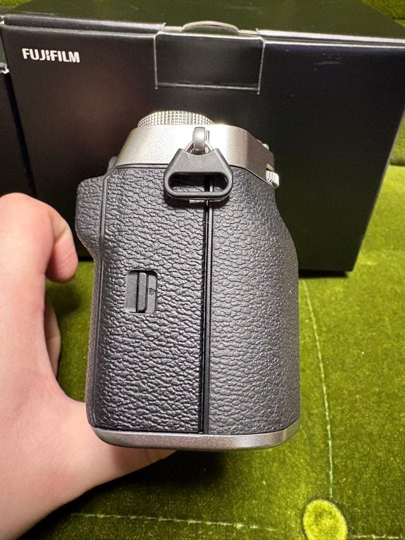 FUJIFILM X-T5 シルバー 本体