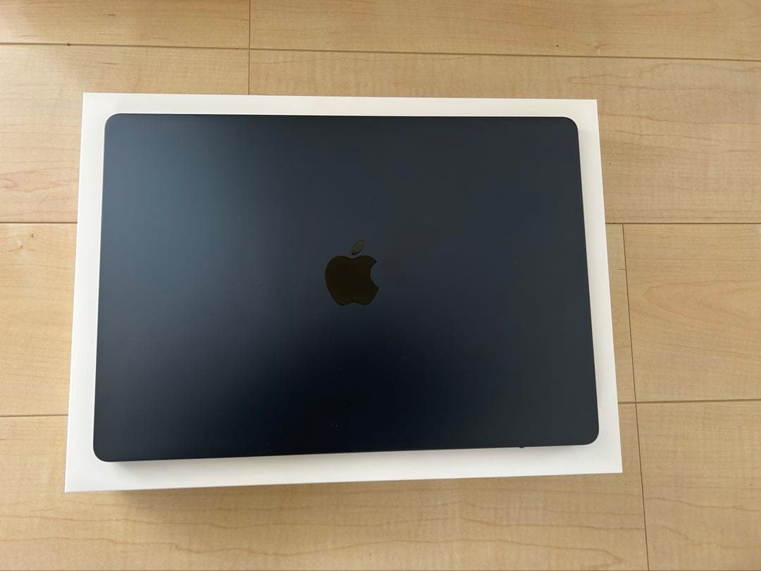 Apple MacBook Air 15インチ M2 2023 MQKX3J/A