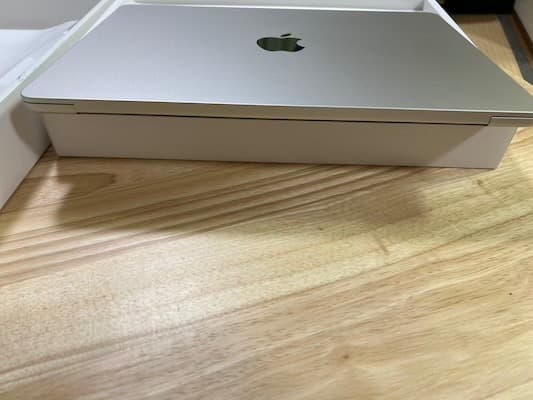 MacBook本体 MacBookAir M2