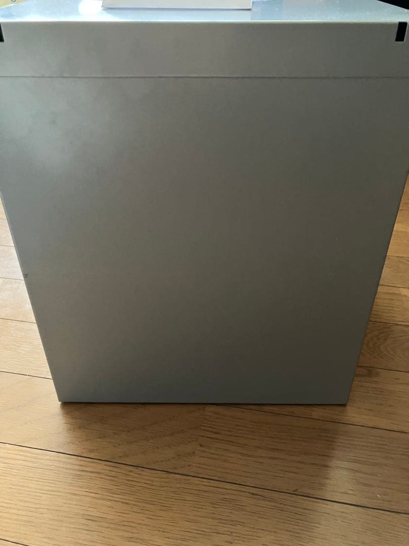 ビスレー ３段キャビネット