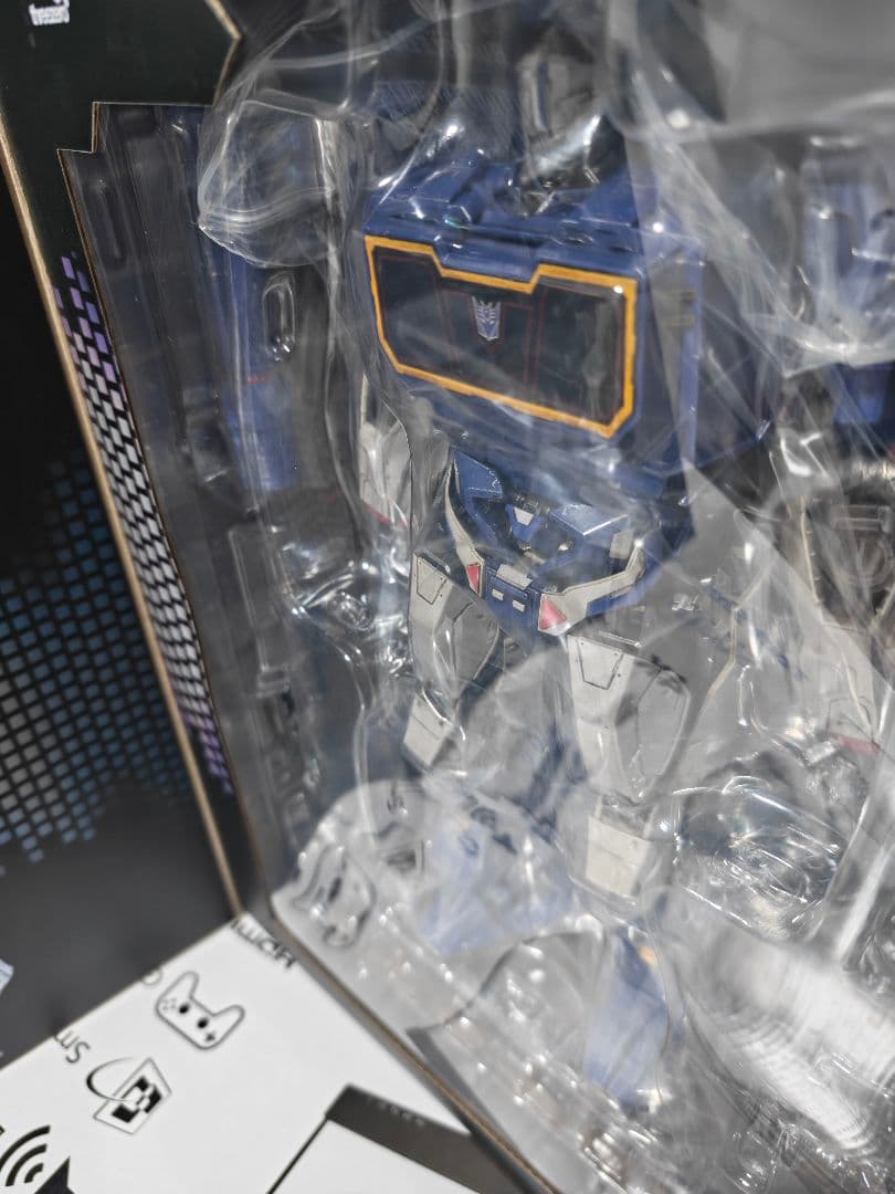 【美品】threezero サウンドウェーブ　バンブルビー