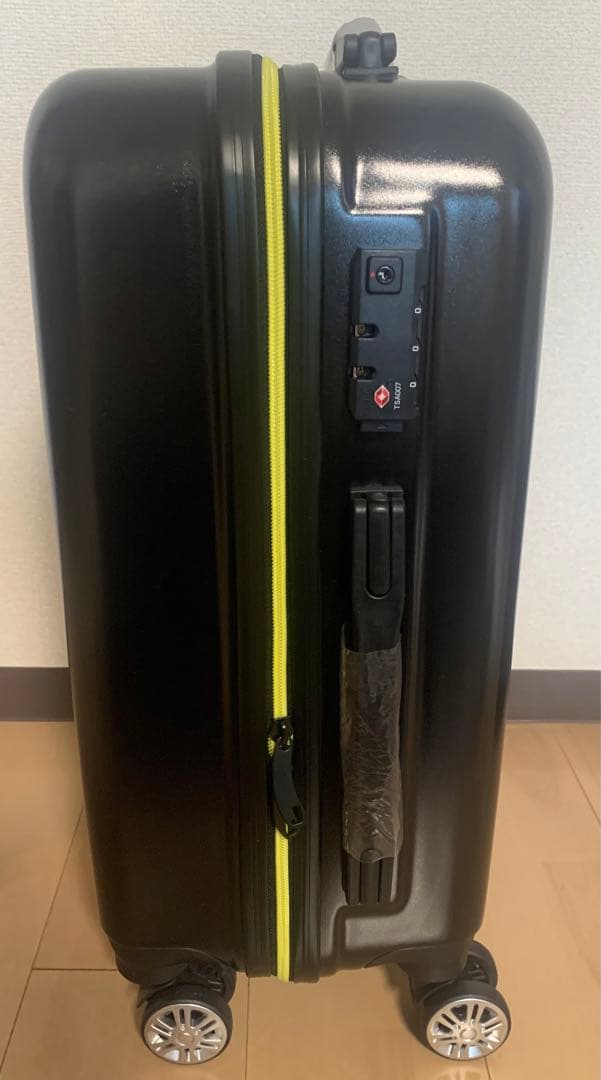 マンウィズアミッション　Premiumスーツケース