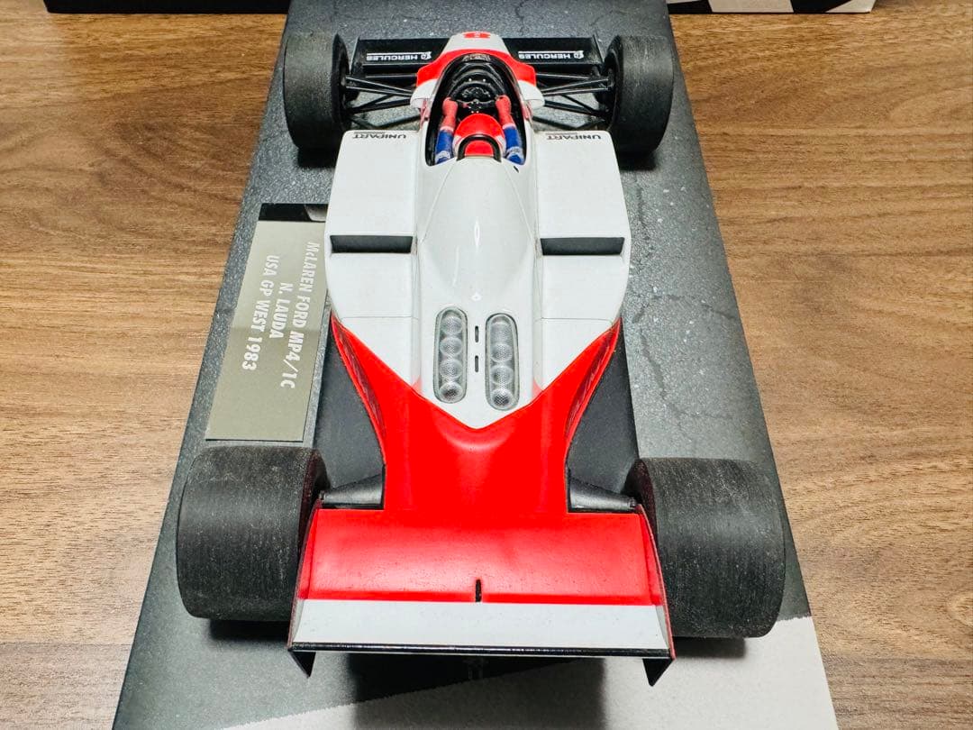 1/18 マクラーレン フォード MP4/1C 1983【N.ラウダ#8】