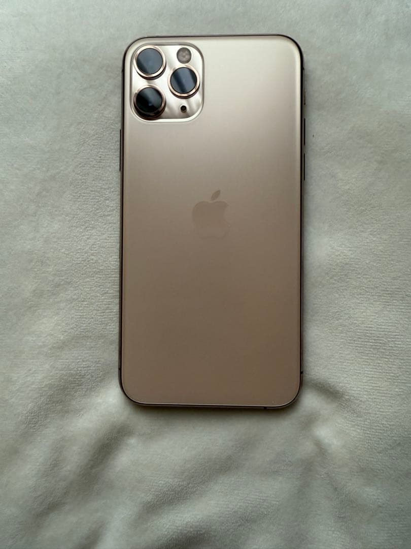 美品　Apple iPhone 11 Pro ゴールド 本体　256GB