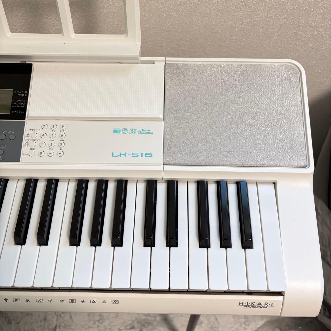 美品✨スタンド付き CASIOカシオ光ナビゲーションキーボードLK-516