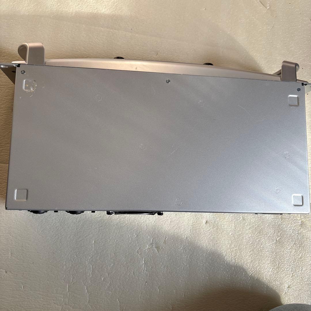 behringer i NUKE NU3000 パワーアンプ　動作確認済