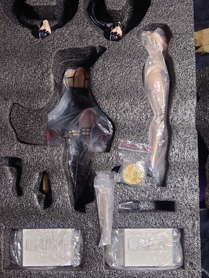 スパイファミリー ヨル・フォージャー フィギュア ガレージキット ATLAS