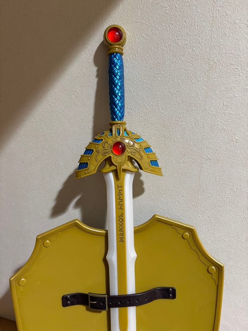 ドラゴンクエスト ふくびき所スペシャル さいごの1枚で賞 ロトの剣・ロトの盾