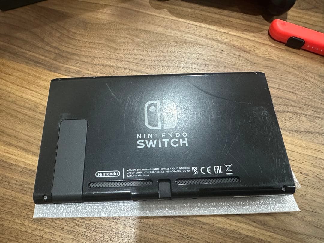 Nintendo Switch 本体 赤/青 Joy-Con付き　箱あり