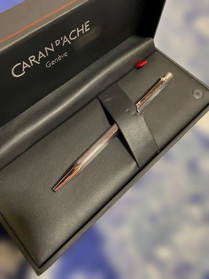 CARAN D'ACHE ボールペン オリンピックロゴマーク入