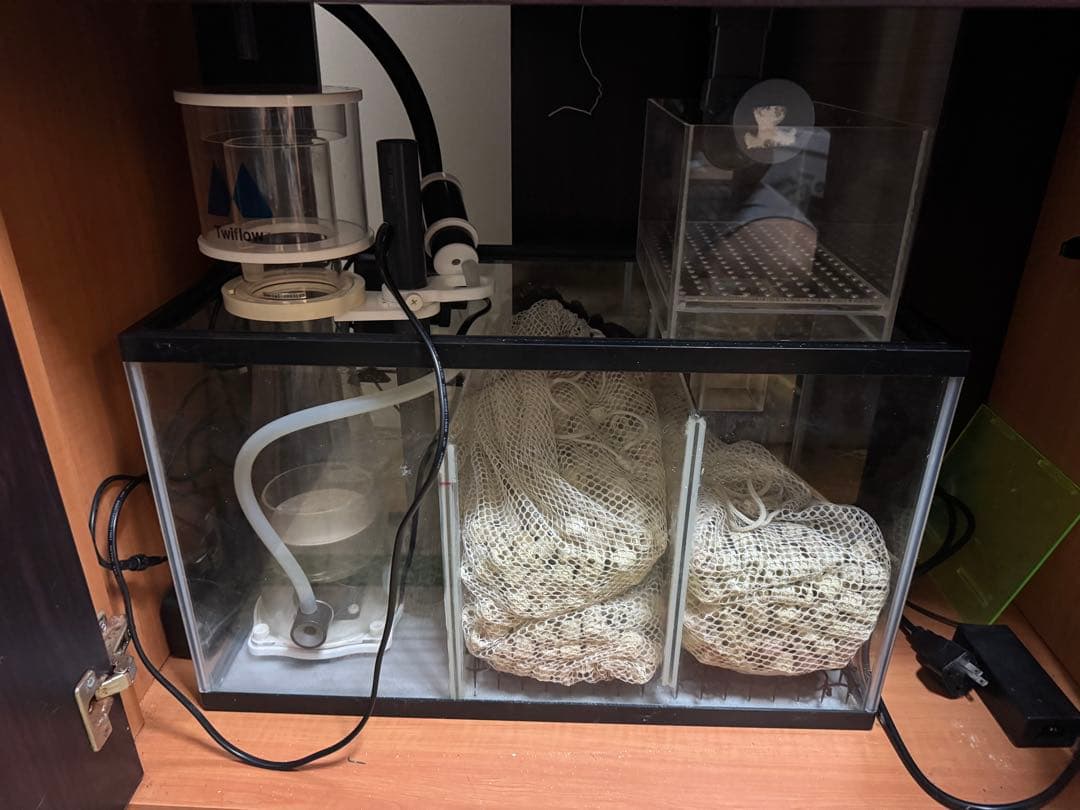 90cmオーバーフロー水槽　大型　ガラス水槽　海水魚飼育 引き取り限定