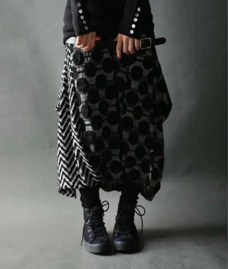 アンティカantiqua☆ドット柄切り替えサルエルパンツ☆変形 アシメントリー