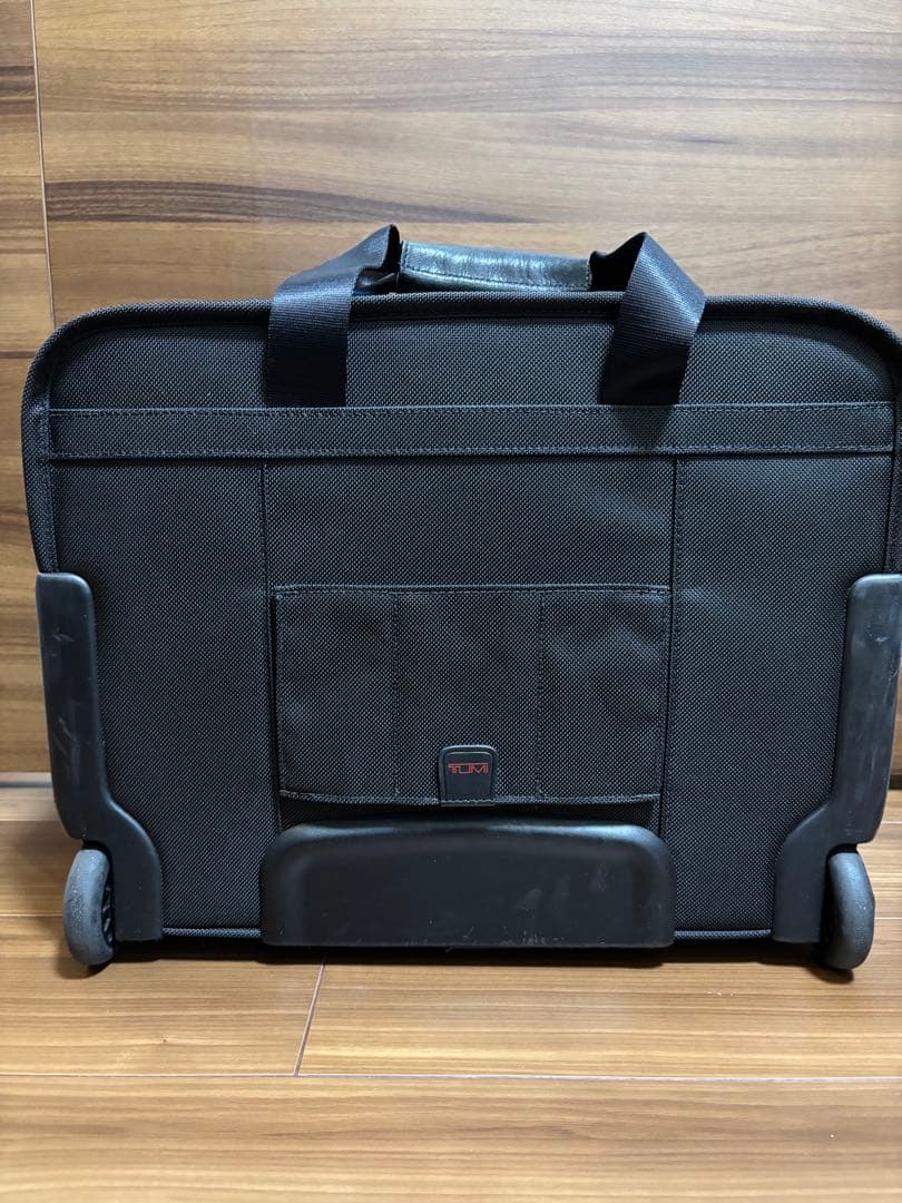 トゥミ　キャリーケース2輪　26104DH