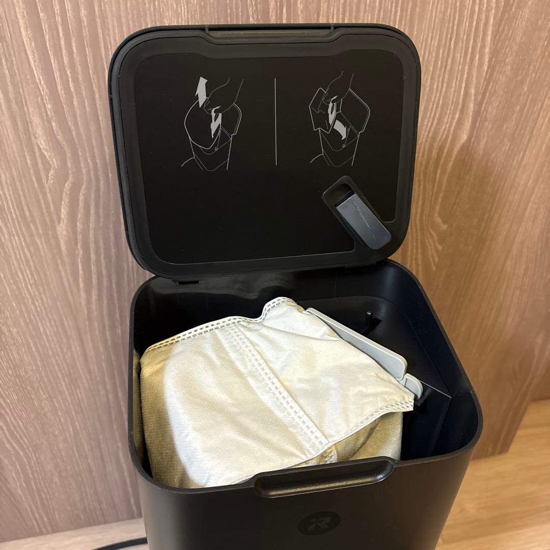 美品　ルンバi3+ホームベース セット 2022年購入　iRobot