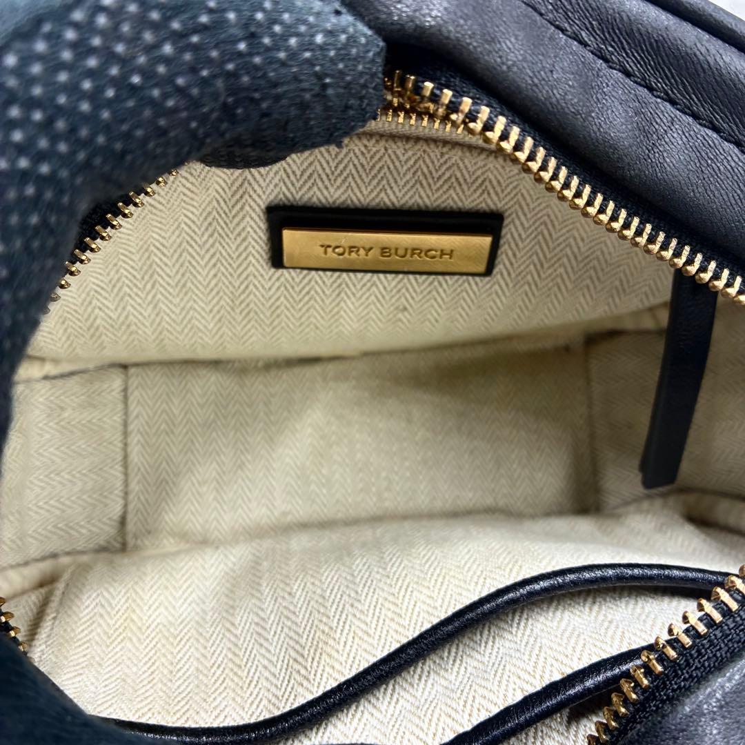 ✨美品✨トリーバーチ　ショルダーバッグ キルティング　フレミング　レザー　黒