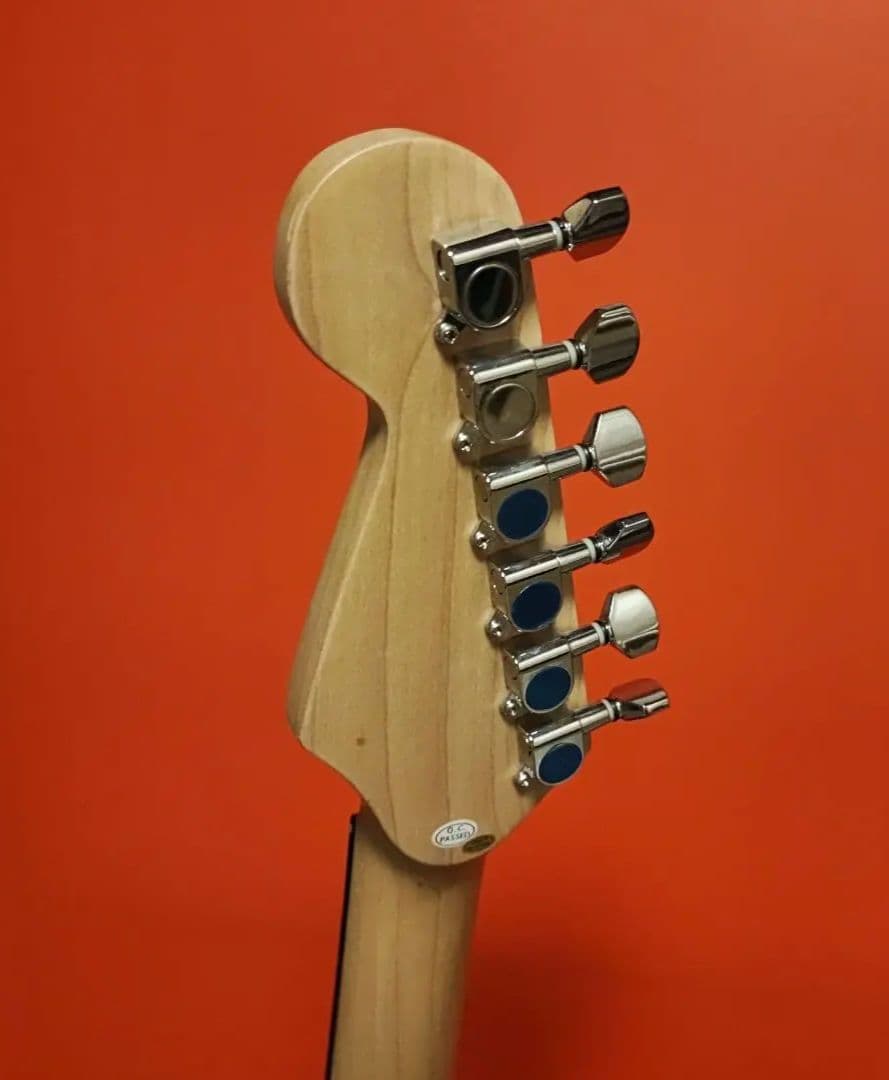 Playtech エレキギター ST250レッド