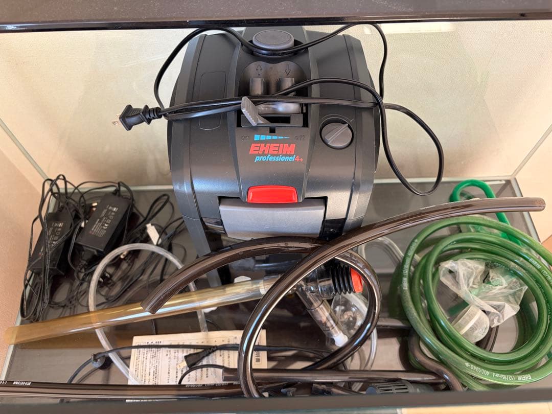 LEDライト付き水槽台・キャビネット　kahara