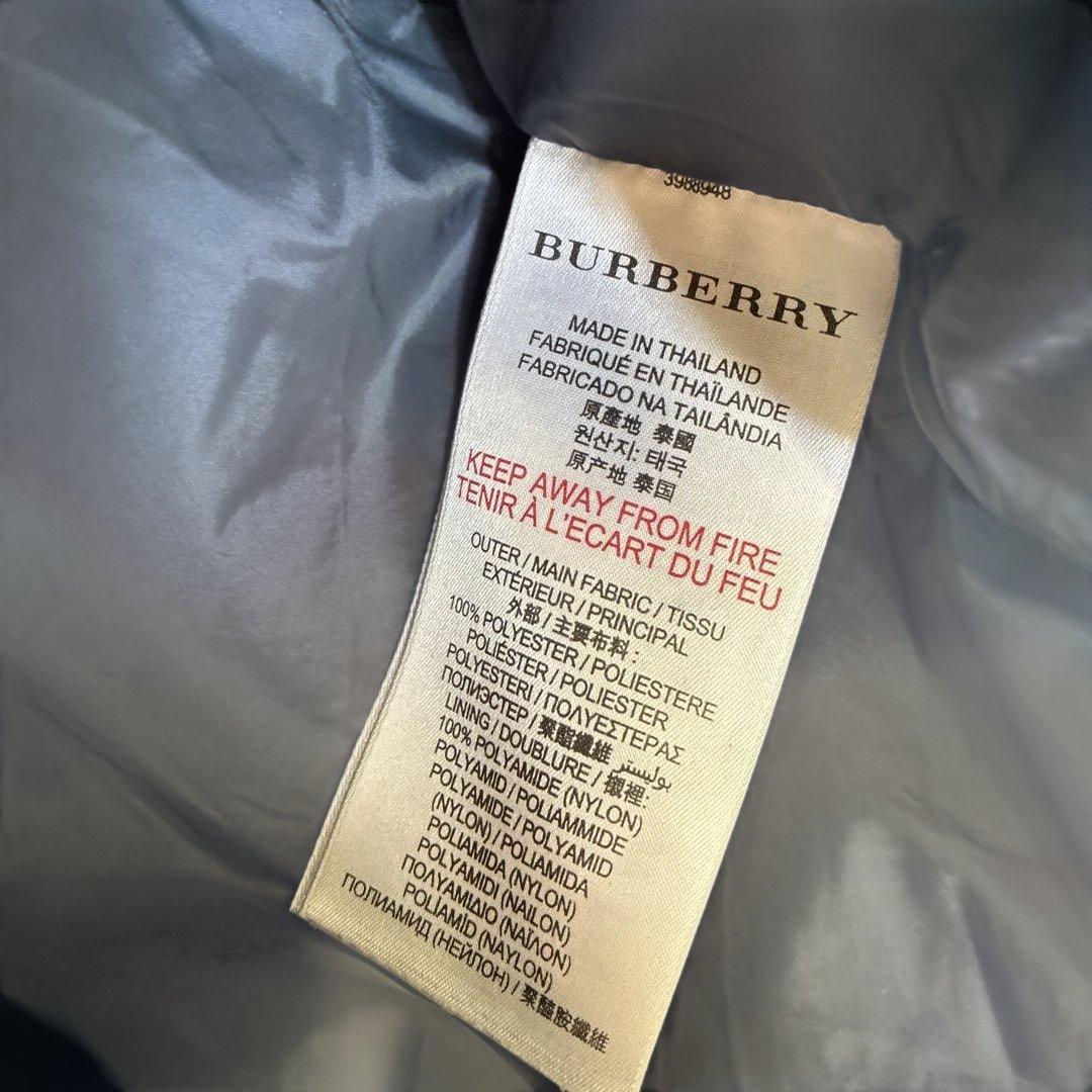 Burberry 子供用 ペイズリー柄ダウンジャケット