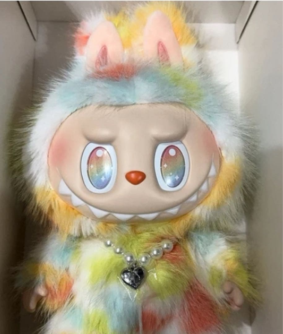 Labubu POP MART カラフルウサギぬいぐるみ