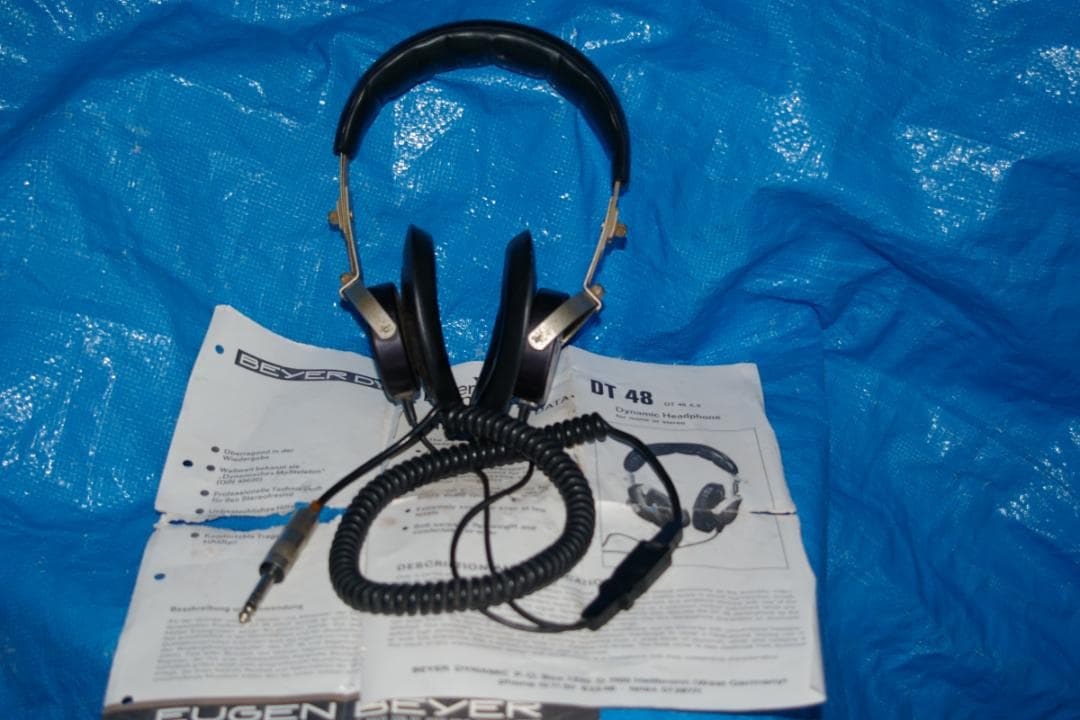 Beyerdynamic DT 48 ヘッドフォン中古難ありの出品です、