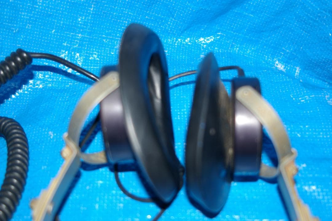 Beyerdynamic DT 48 ヘッドフォン中古難ありの出品です、