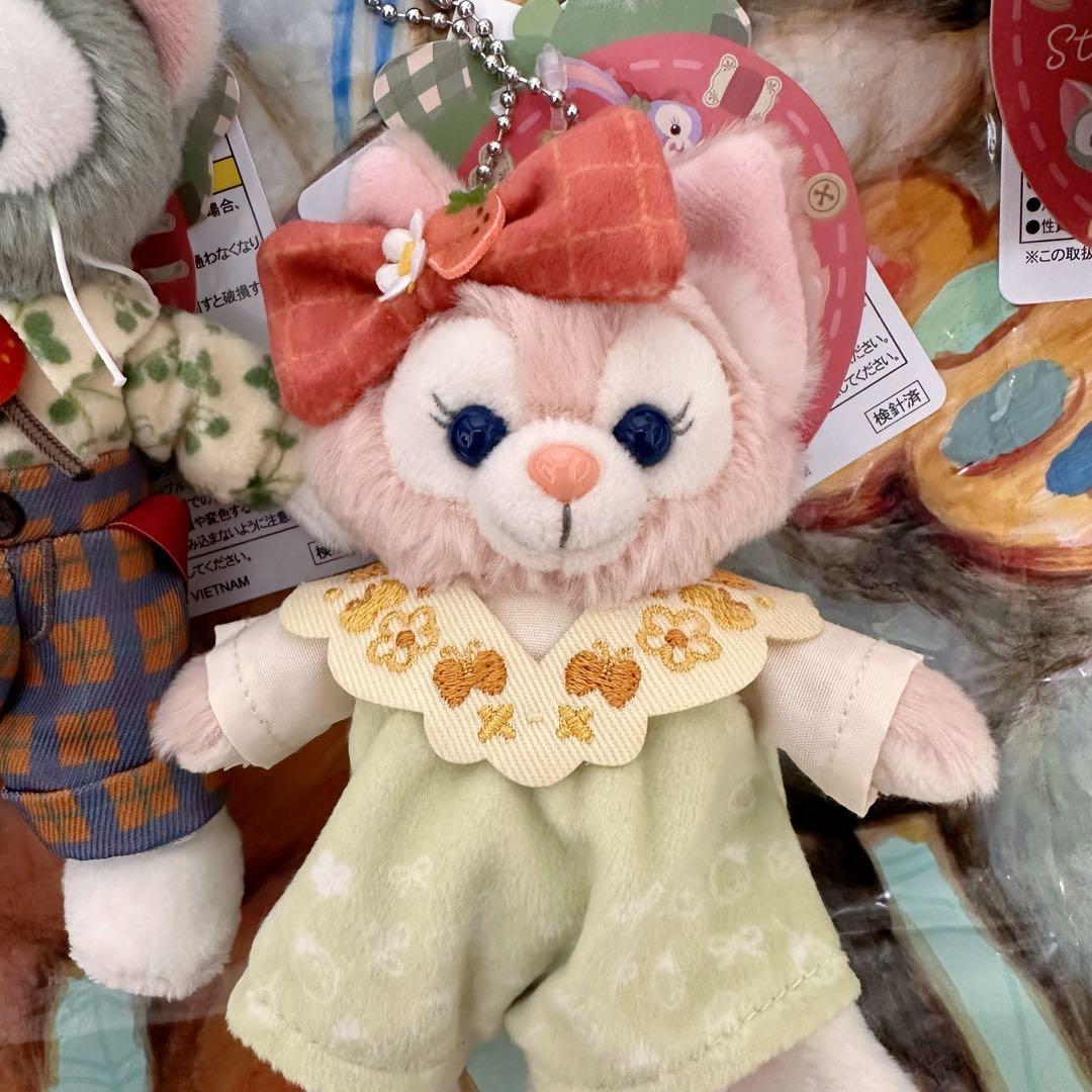 ディズニーシー　ハートフェルトストロベリーギフト ぬいぐるみバッジ 4体セット