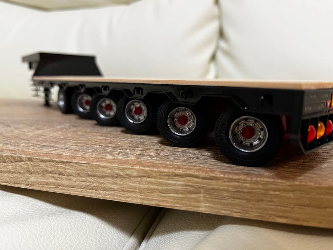 1/32 6軸トレーラー　舵切り　重量物運搬