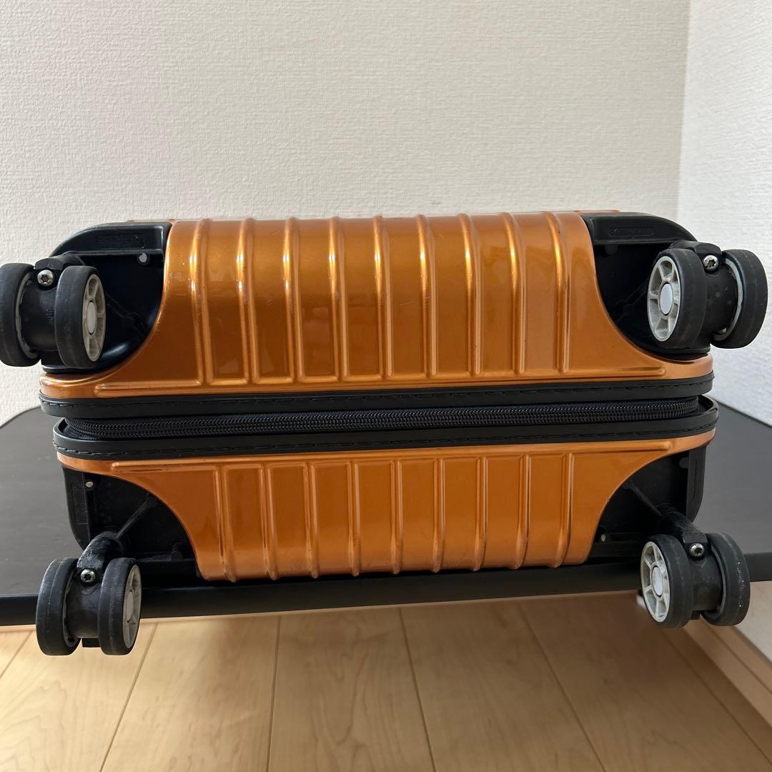 希少カラー RIMOWA リモワ サルサエアー 34L 機内持込可 TSAロック