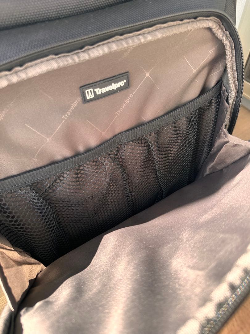 Travelpro トラベルプロ スーツケース