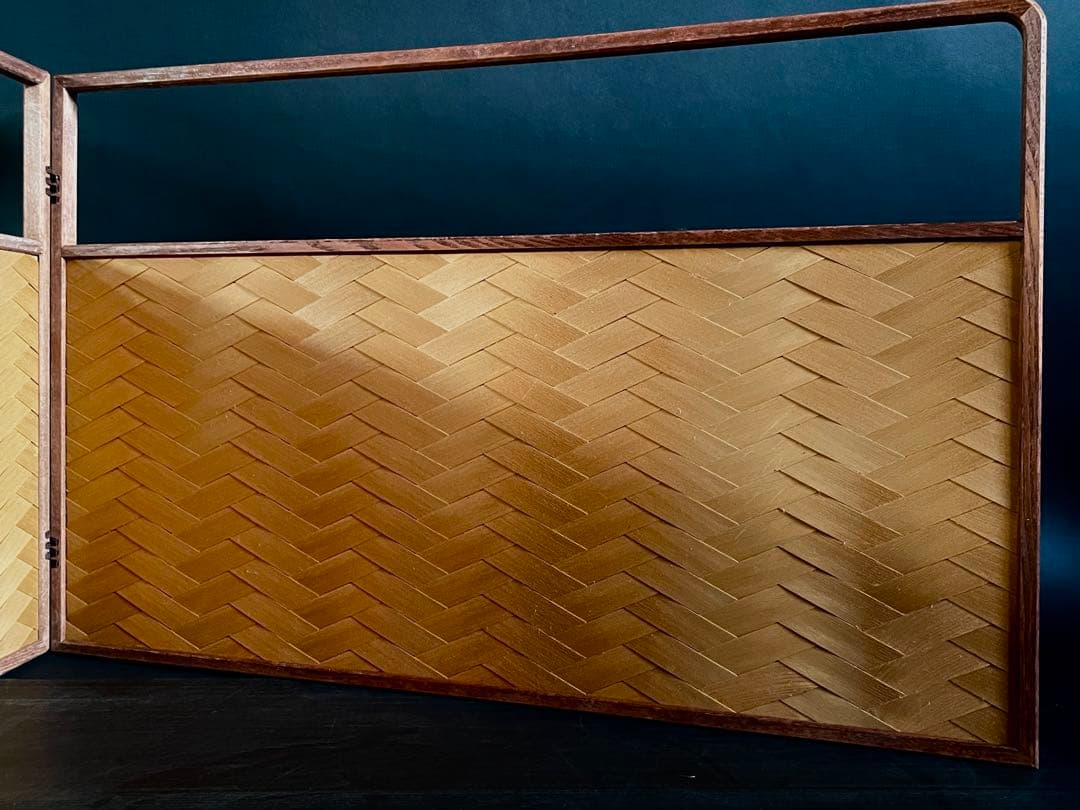 「祖」 利休梅 網代 両面使い 上透かし 桑縁 風炉先屏風 紙箱 （115⑥）