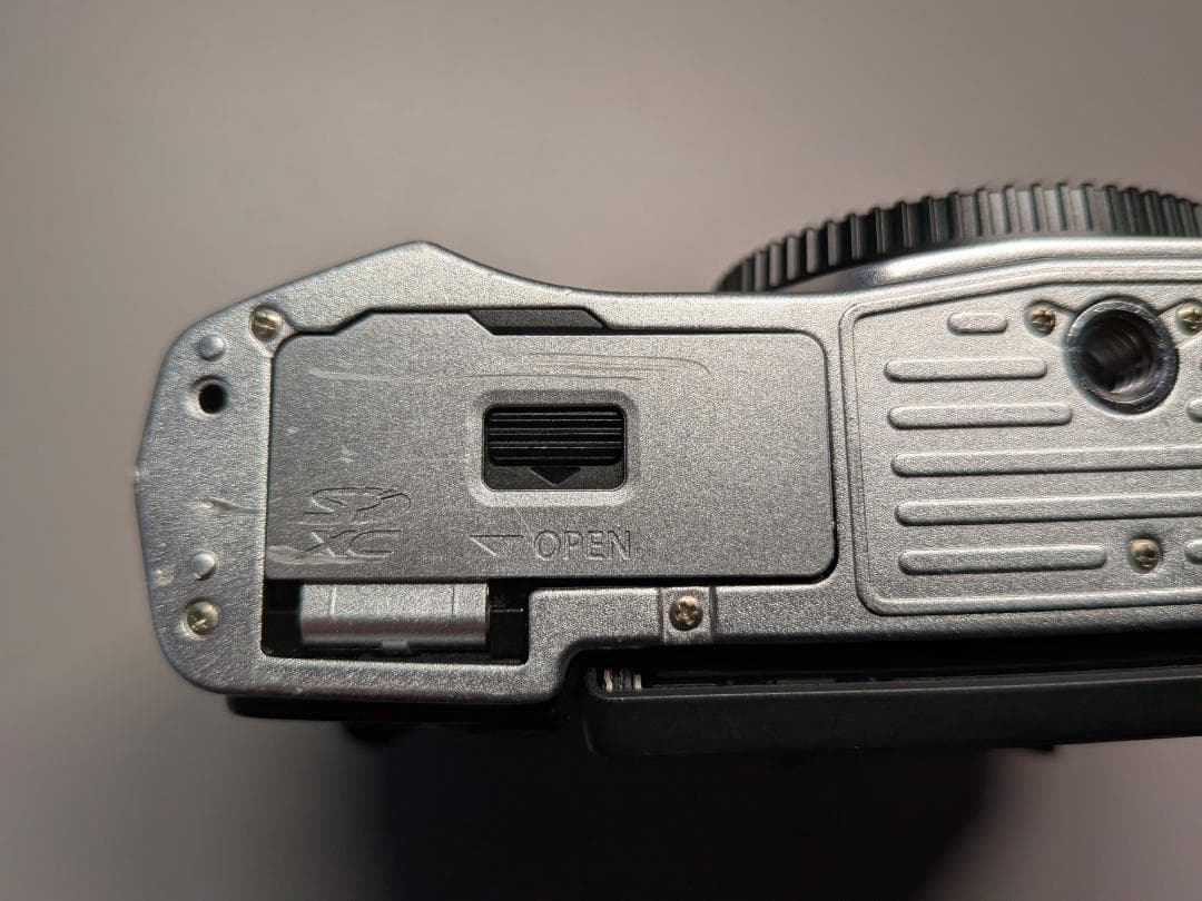 【値下げ不可】オリンパス OM-D E-M10 Mark II （ジャンク品）