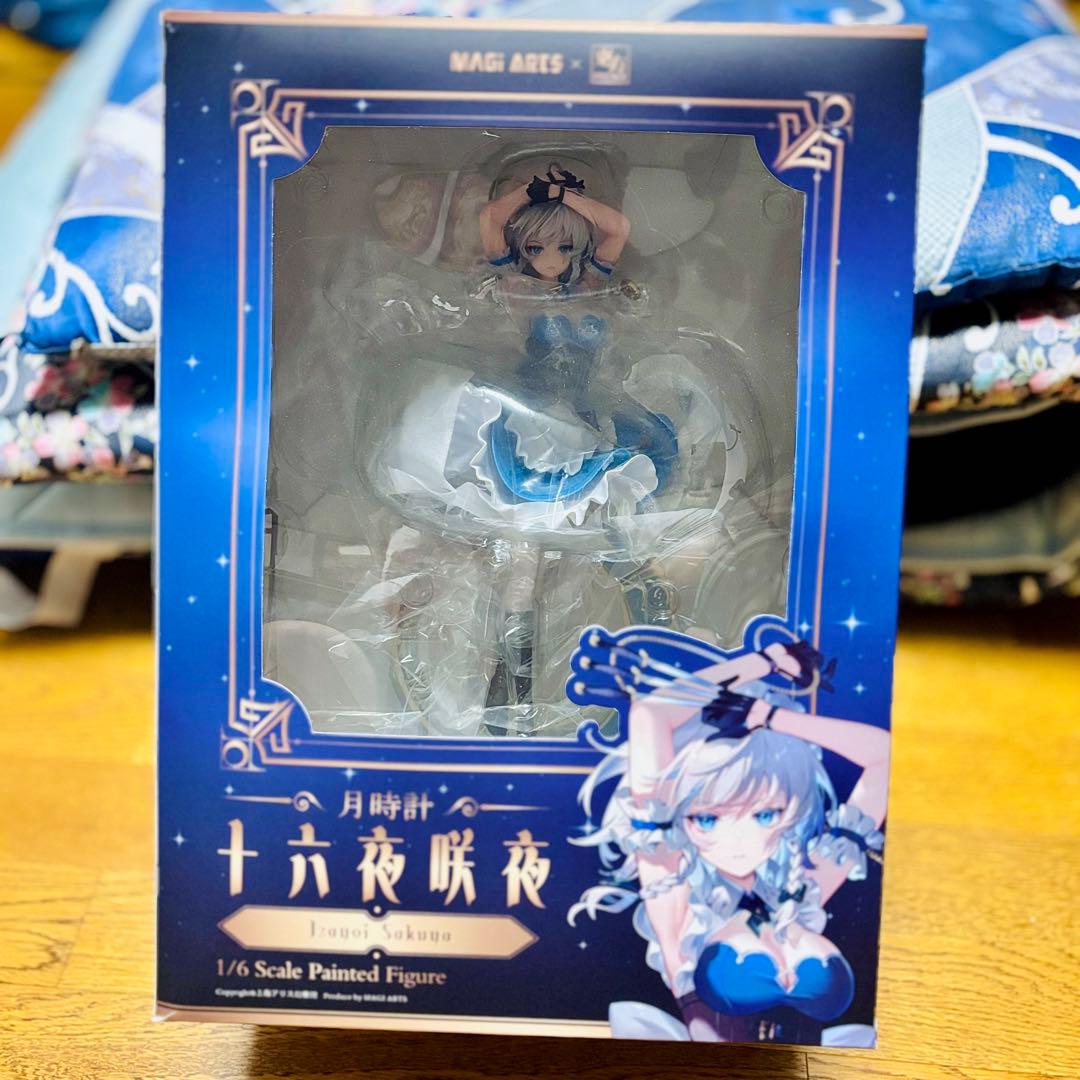 れんこん様 　　開封品⭐︎特典付き　月時計 十六夜咲夜 フィギュア