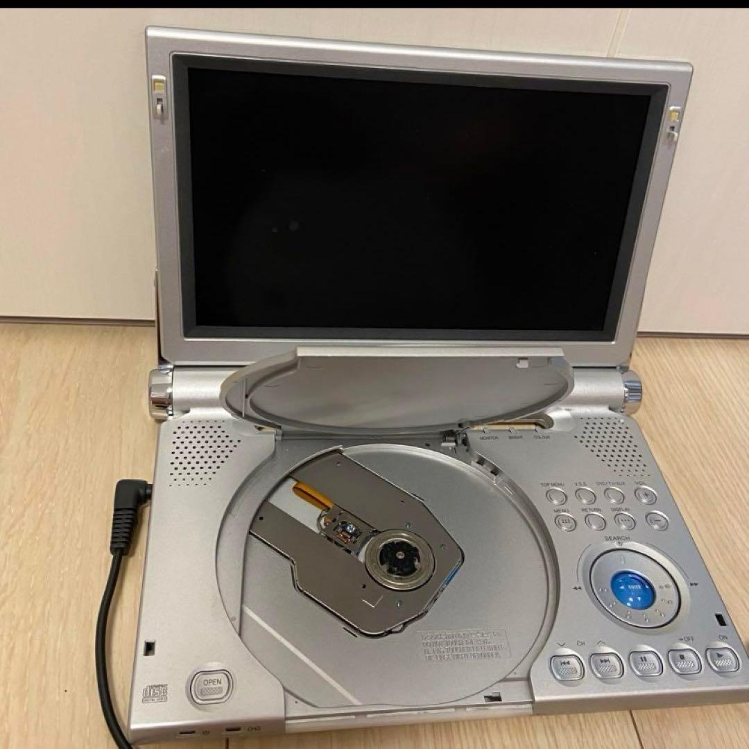 パナソニック　ポータブルDVDプレイヤー　DVD-LA95