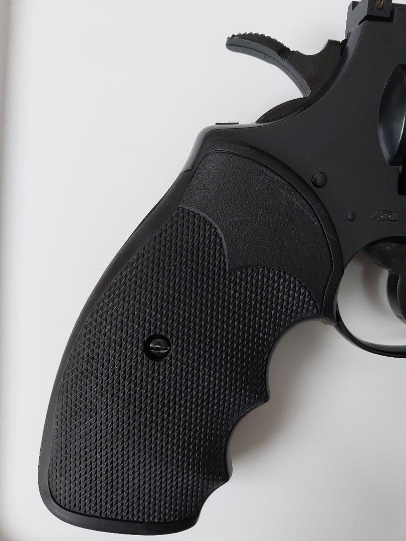 東京マルイ コルトパイソン.357マグナム 6インチ