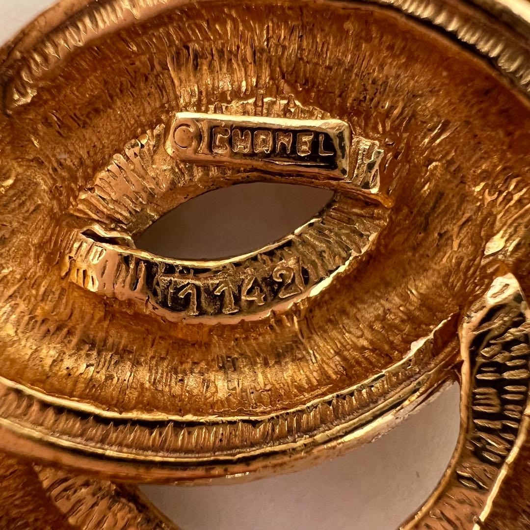 【 CHANEL 】シャネル マトラッセ ゴールド ブローチ