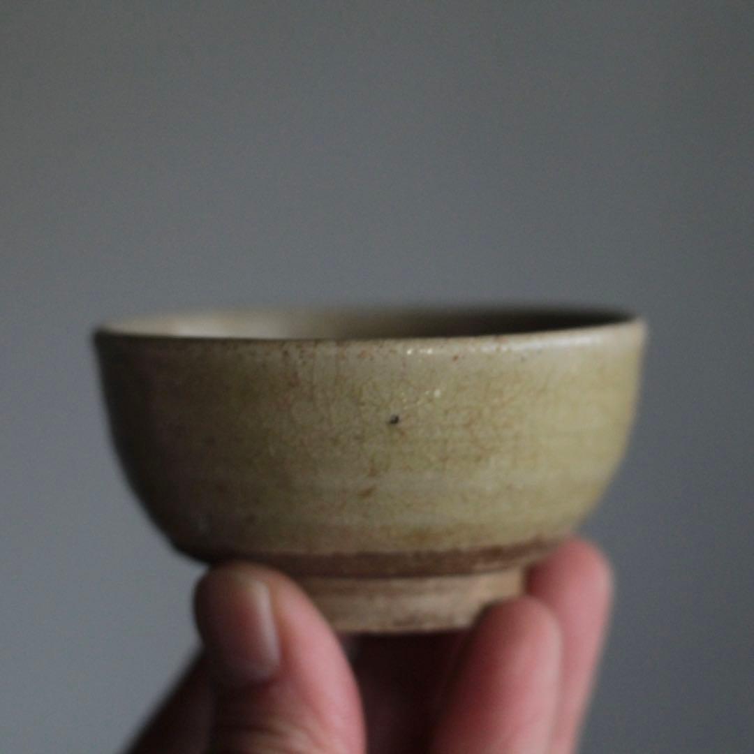 美濃 灰釉 盃 酒器 ぐい呑み 古美術 古道具 アンティーク